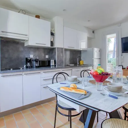 Apartment Mas De La Madrague-11 By Interhome